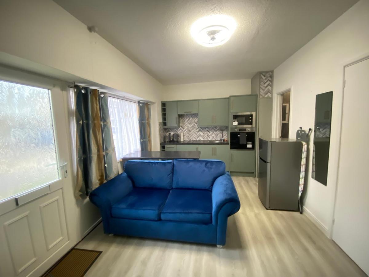 Ground Floor Apartment Брін Екстер'єр фото