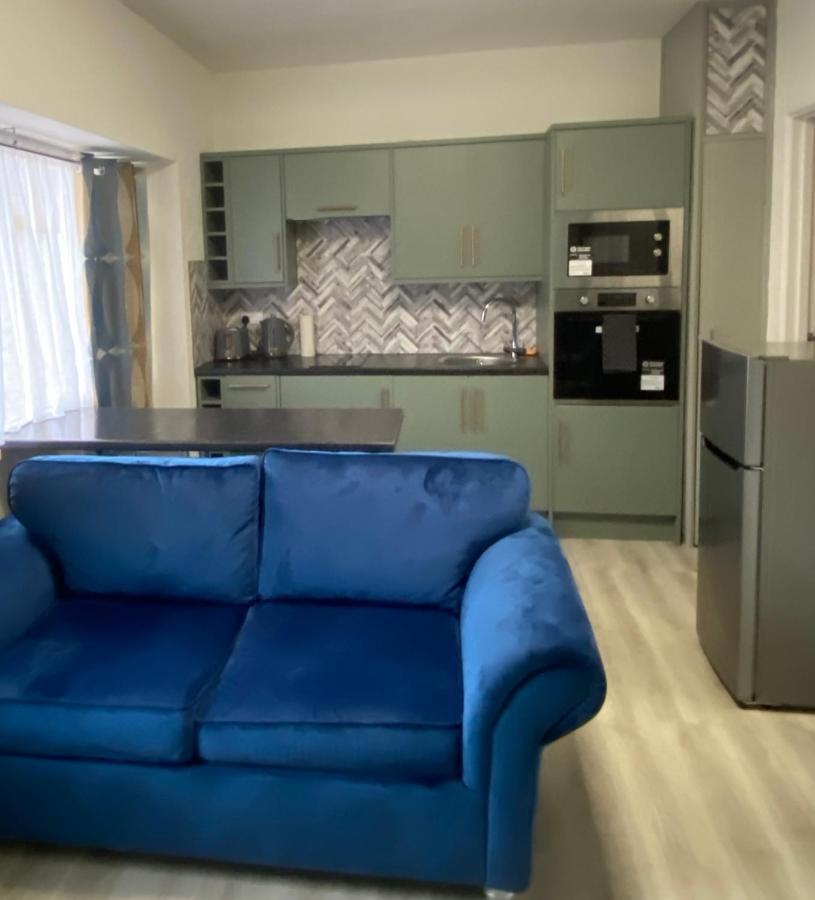 Ground Floor Apartment Брін Екстер'єр фото